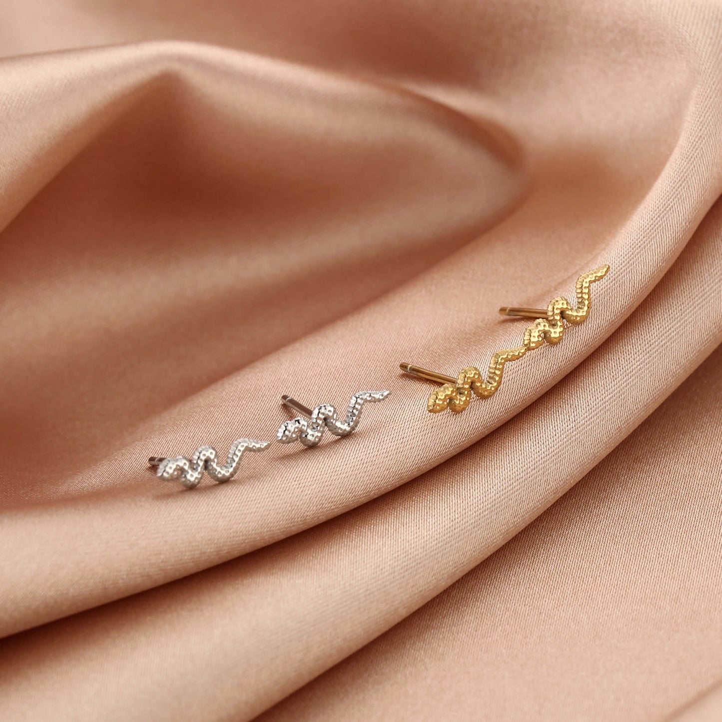 Mini Snake | Oorbellen Goud